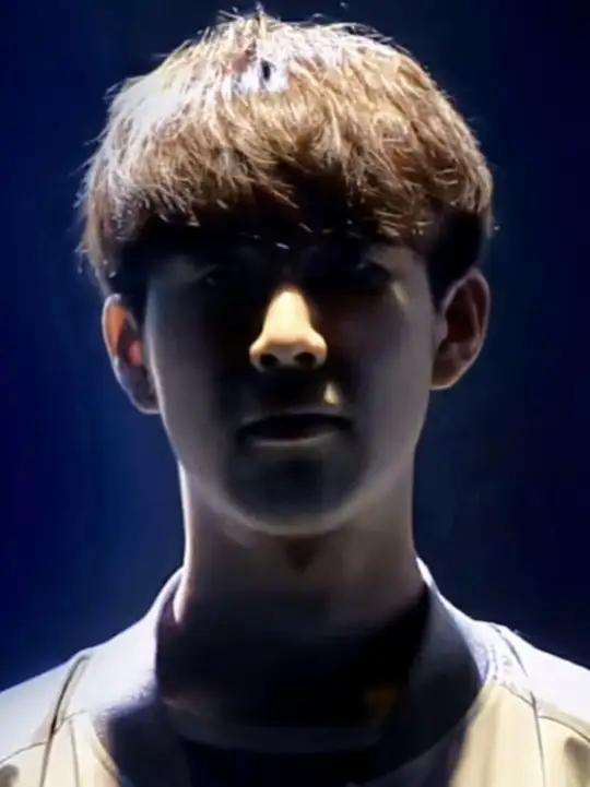 LCK各队大名单公布 ：DK中野续约 Faker仍坐镇T1中路