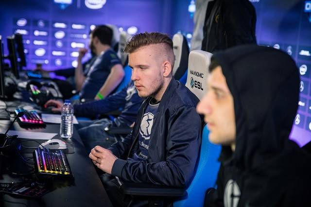 Rare Atom 从 LPL 联赛中退出，结束了三年的运营。